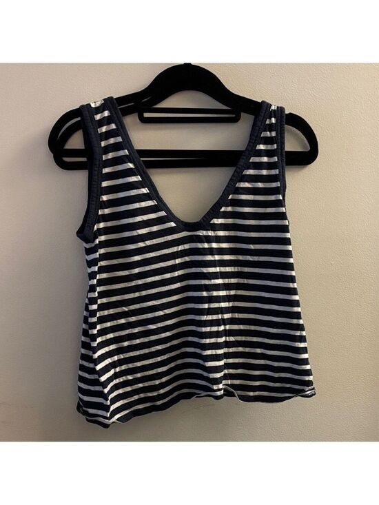 Everlane Tops - Cropped Everlane Striped Navy and White Women's Top